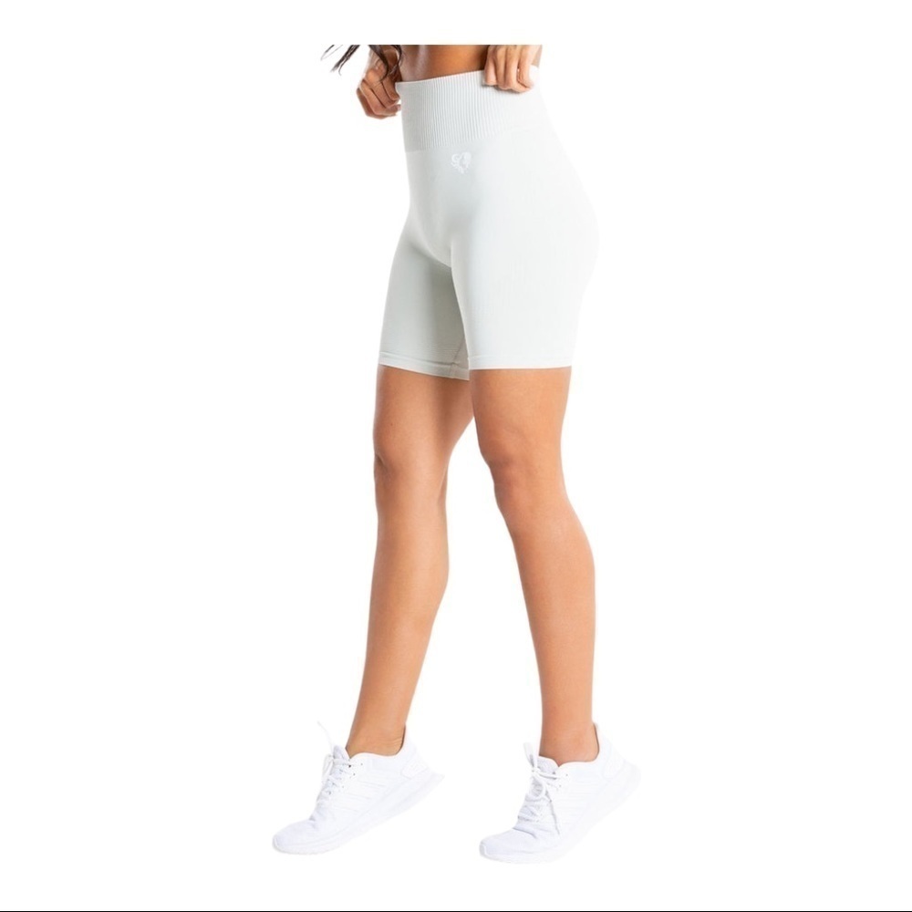 WOMEN'S Best Wear POWER SEAMLESS CYCLING SHORTS washed light gray